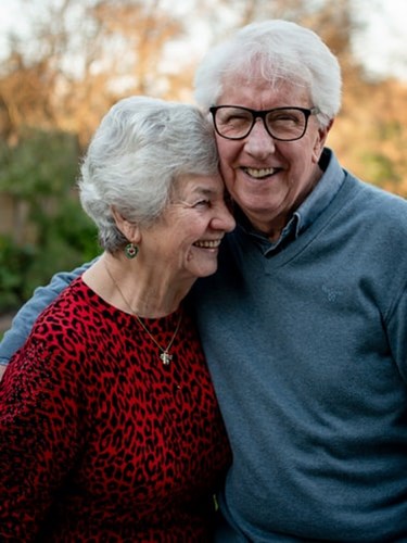 picture of elderly couple